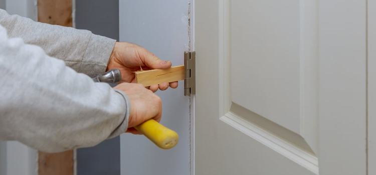 fiberglass entry door repair in Transcona