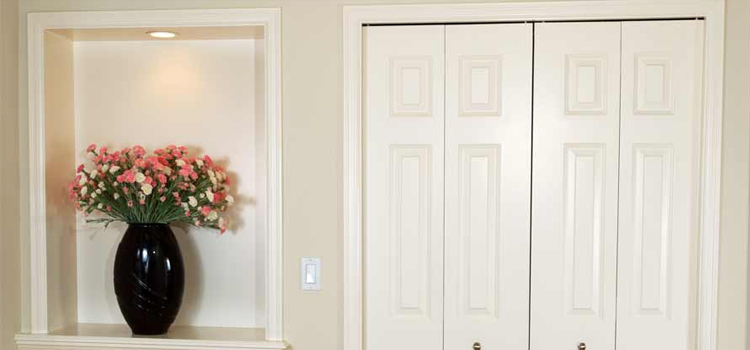 residential closet door repair in Hawkstone